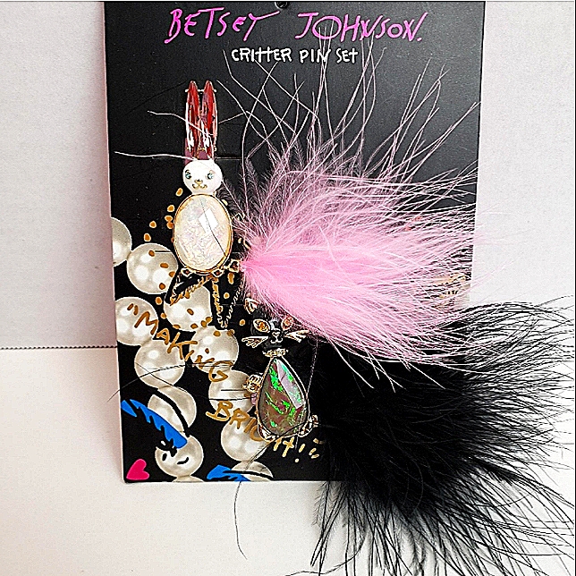 New! Betsey Johnson Critter Pin Set Pink Bunny Rabbit And Black Kitty Cat Brooch